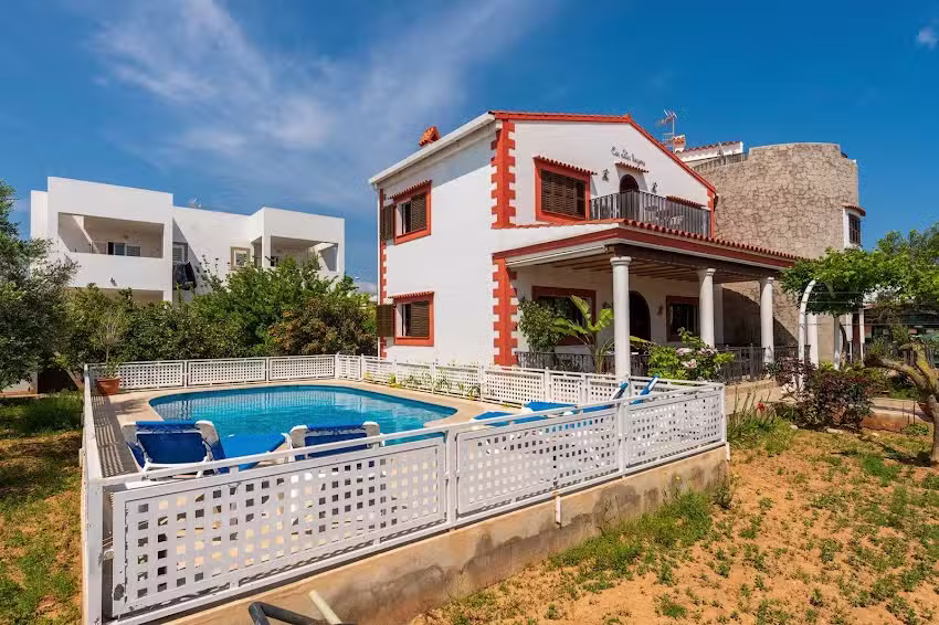 Villa Tortugas