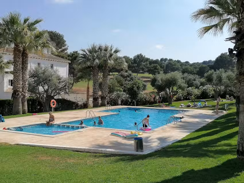 Villamartin Plaza – Stunning 2-Bed Apartment