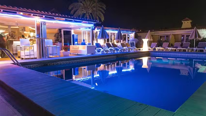 Villas Blancas Resort Gay
