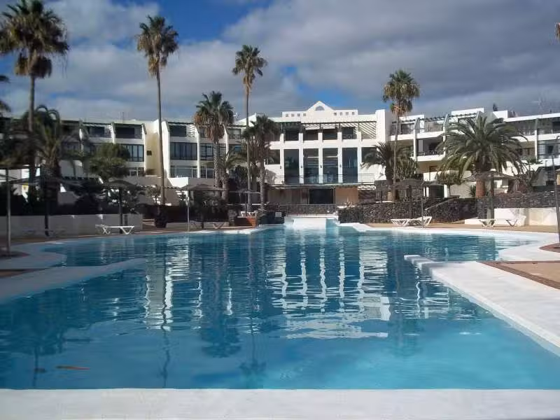 Villas in Costa Teguise for Vacation Rentals Lanzarote