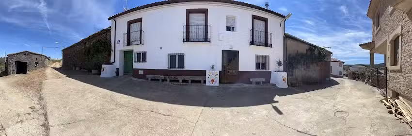 VILLAS RESIDENCIALES S.L.