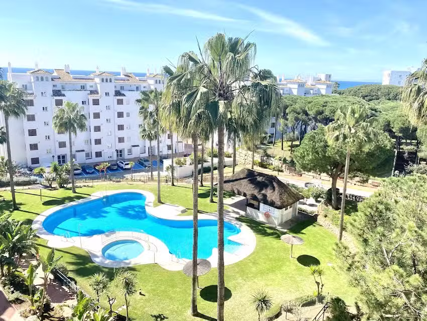 Welcome to Paradise Mi Capricho