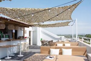 You & Co. Saler Beach Boutique