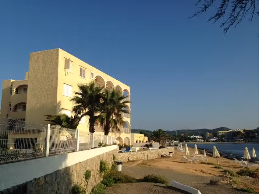 Zodiac Apartments Ibiza
